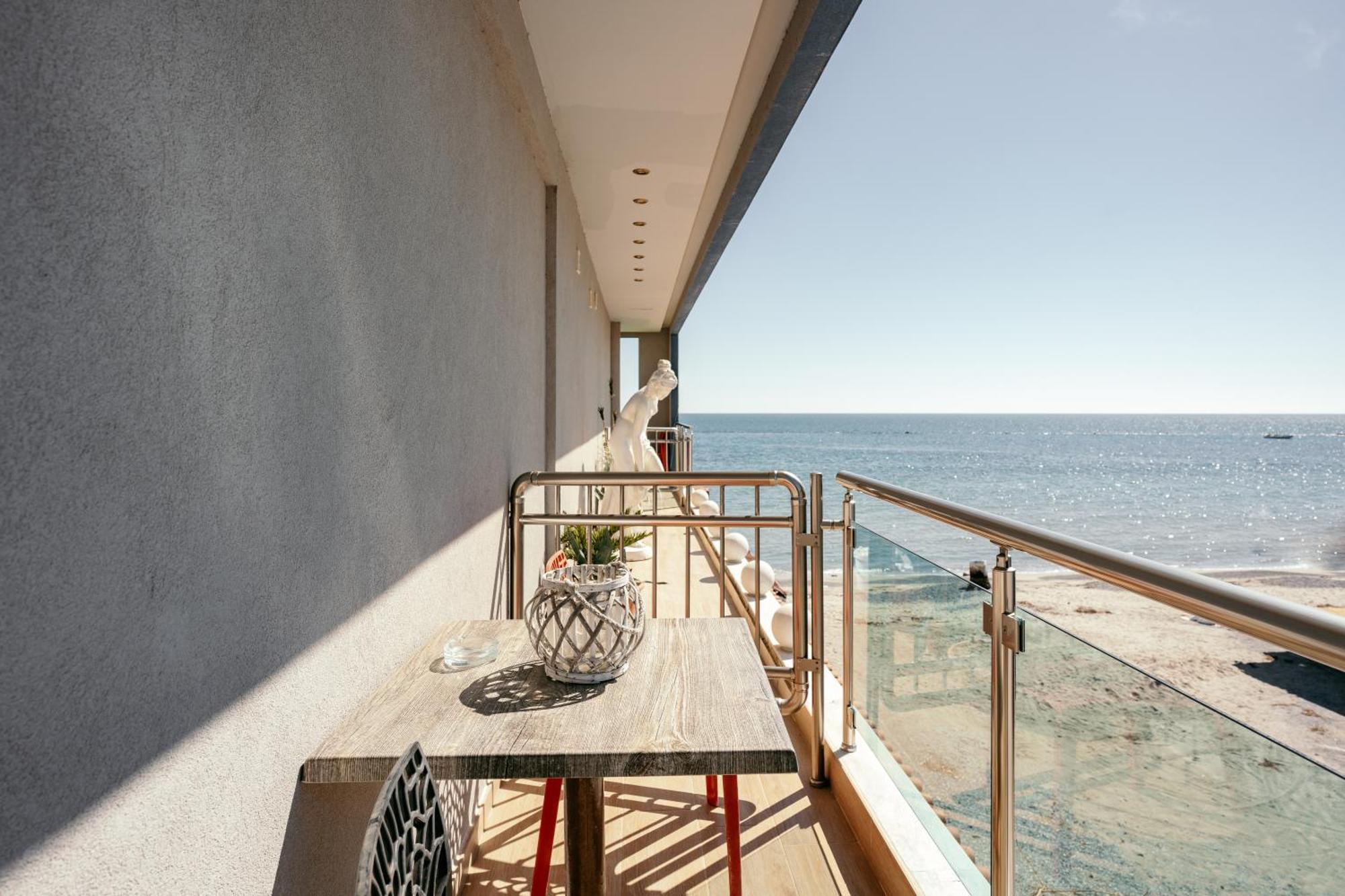 Megkas Theodoros Apartment ปาราเลียกาเตอรีนิส ภายนอก รูปภาพ
