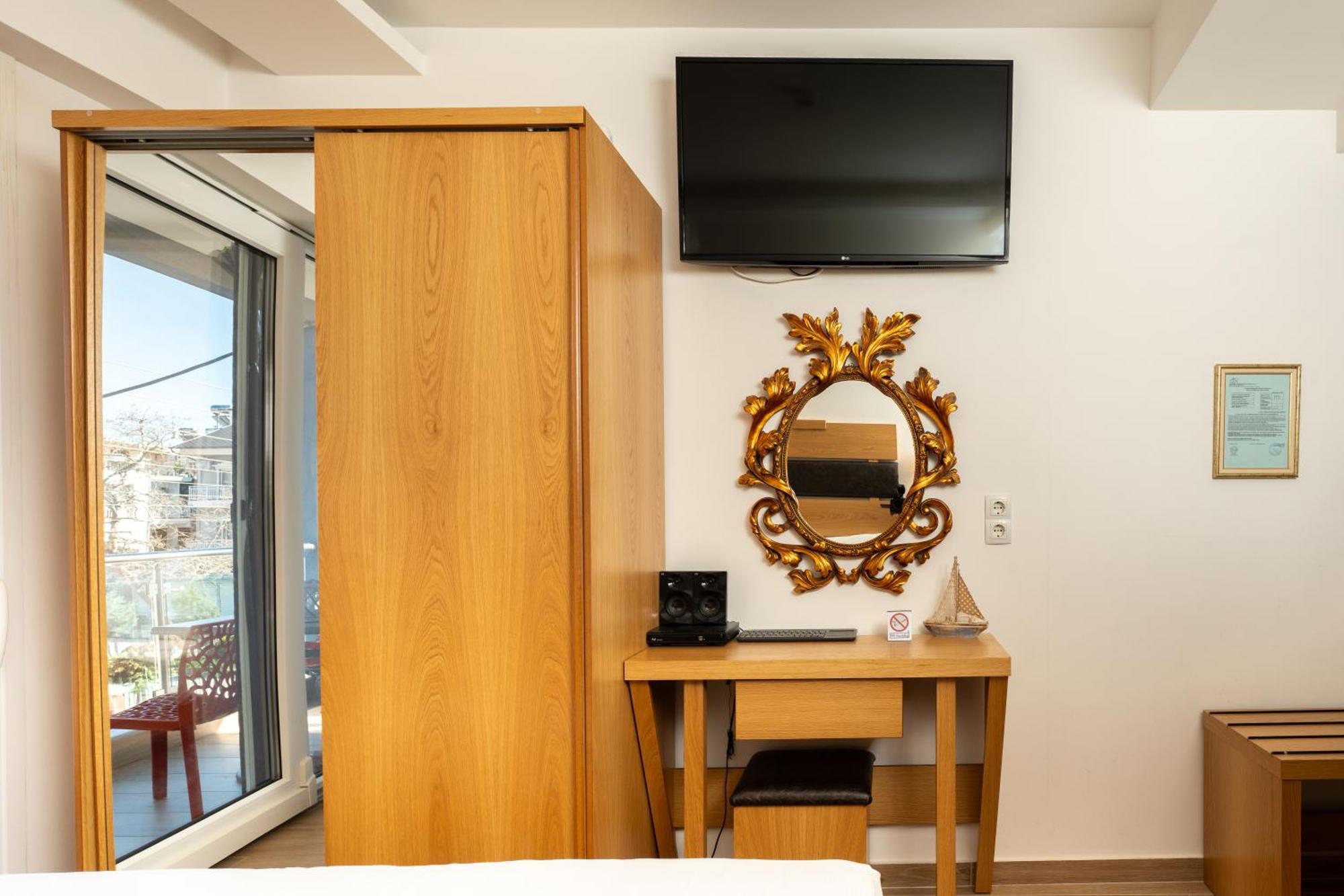 Megkas Theodoros Apartment ปาราเลียกาเตอรีนิส ภายนอก รูปภาพ