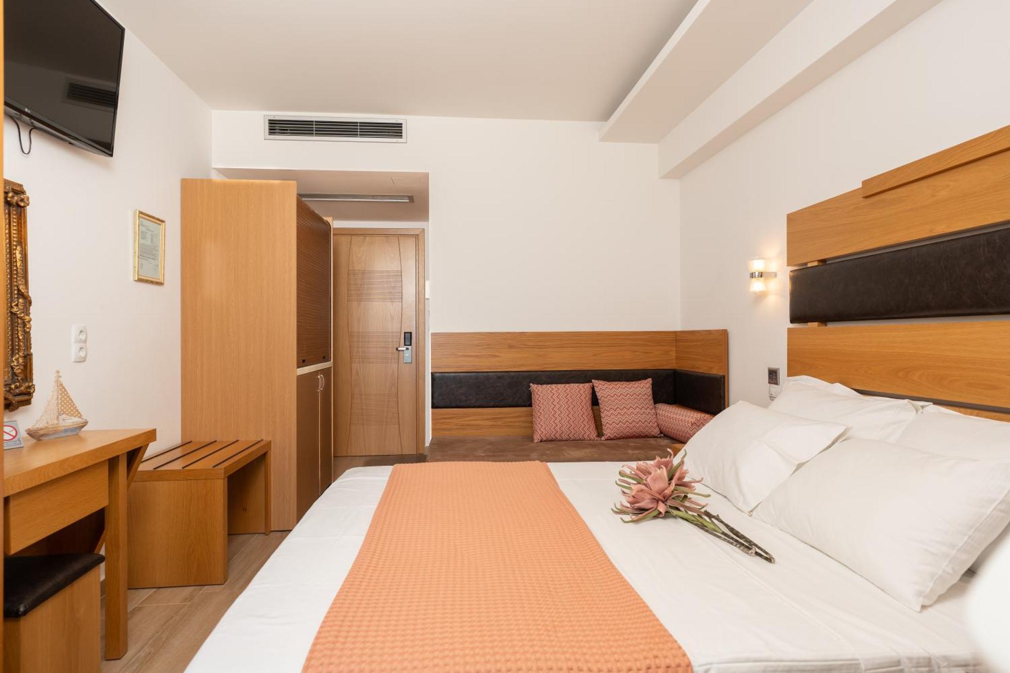 Megkas Theodoros Apartment ปาราเลียกาเตอรีนิส ภายนอก รูปภาพ