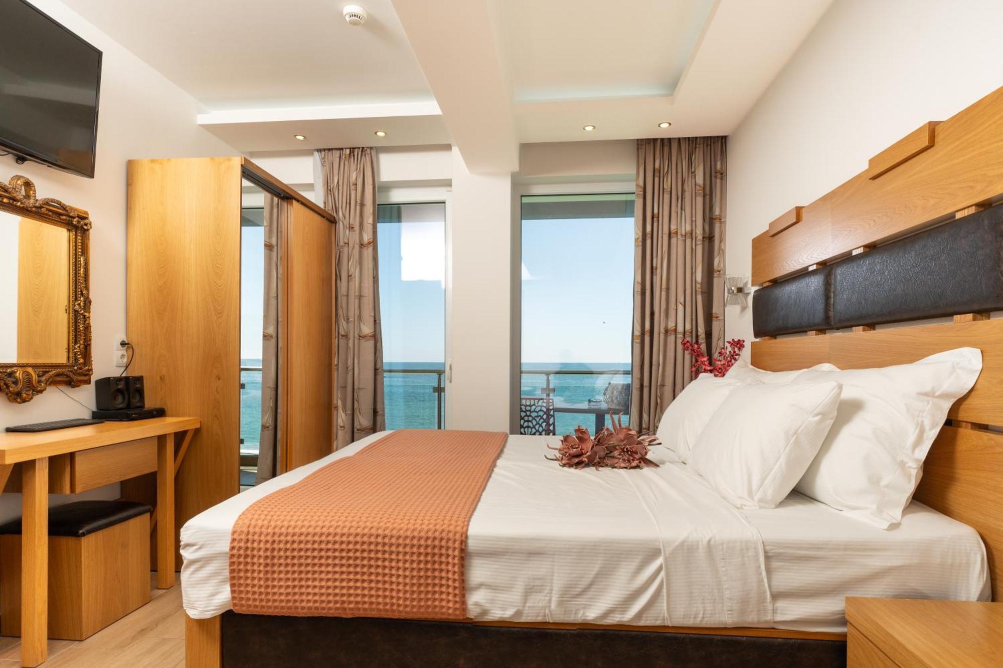 Megkas Theodoros Apartment ปาราเลียกาเตอรีนิส ภายนอก รูปภาพ